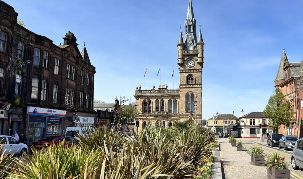 Renfrew town centre
